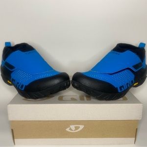 NIB Men’s Giro Terraduro Mid Cycling Shoe/Size 11/44.5/ Blue and Black in color